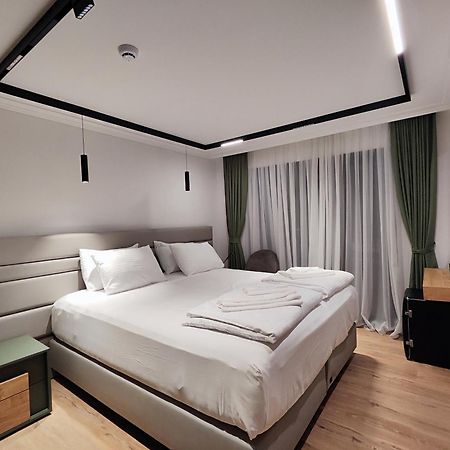 Amd Premium Rooms Budua Esterno foto