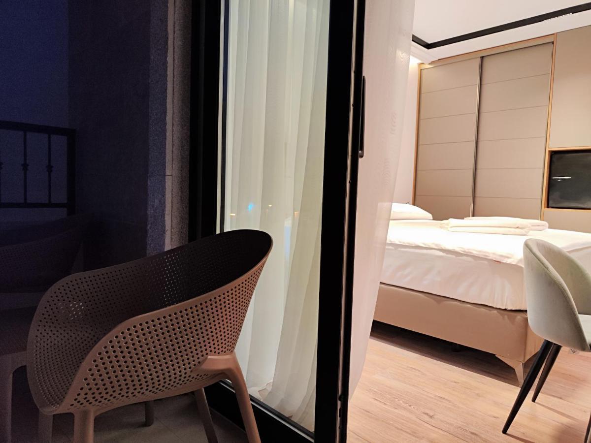 Amd Premium Rooms Budua Esterno foto