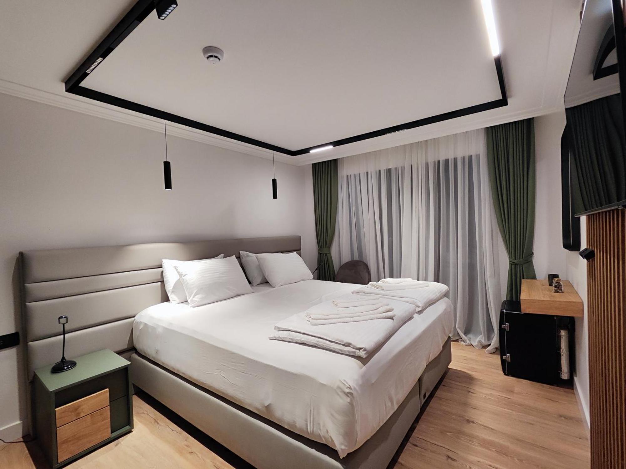 Amd Premium Rooms Budua Esterno foto