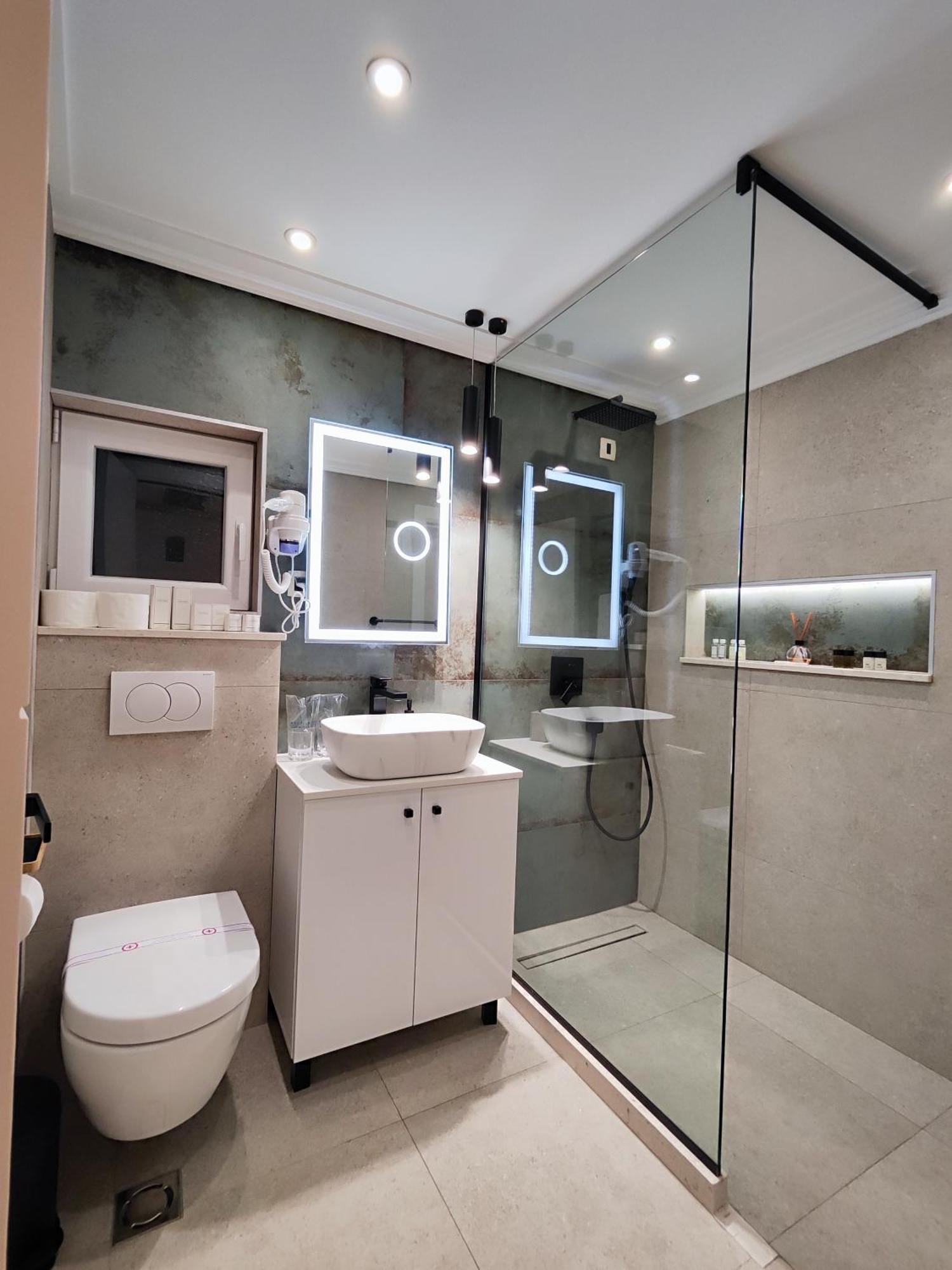 Amd Premium Rooms Budua Esterno foto