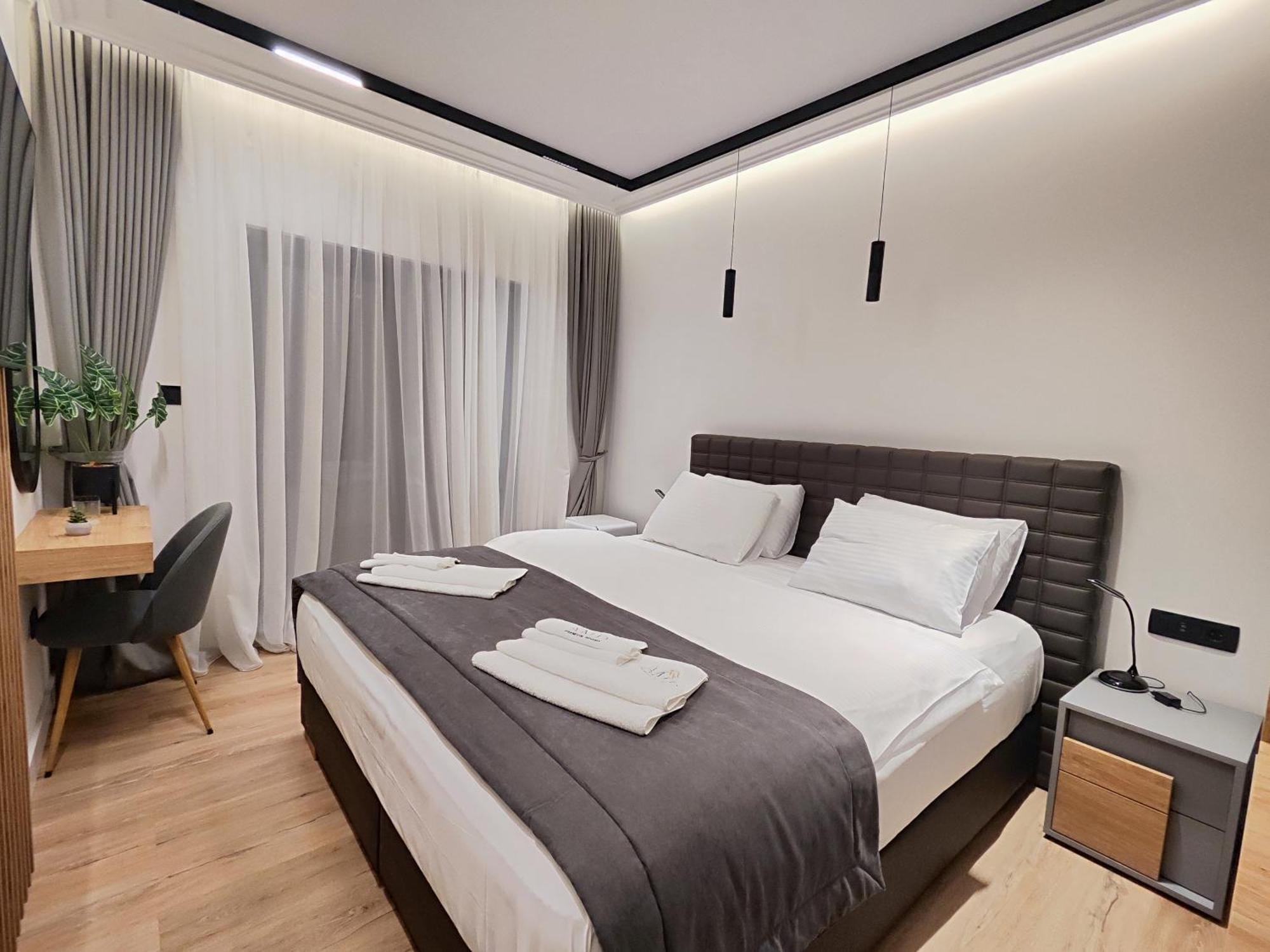 Amd Premium Rooms Budua Esterno foto